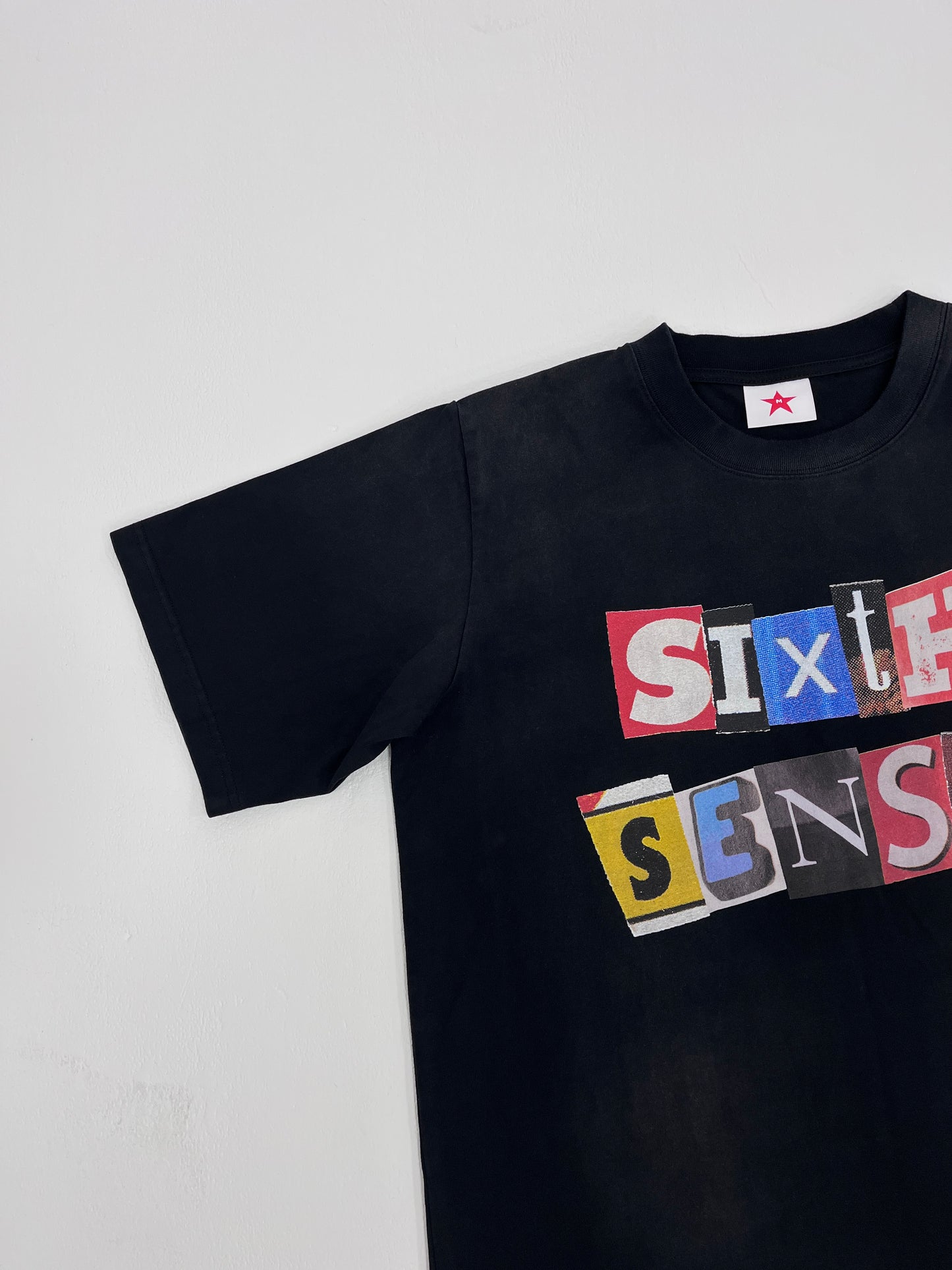 PAPER LETTERS T-SHIRT
